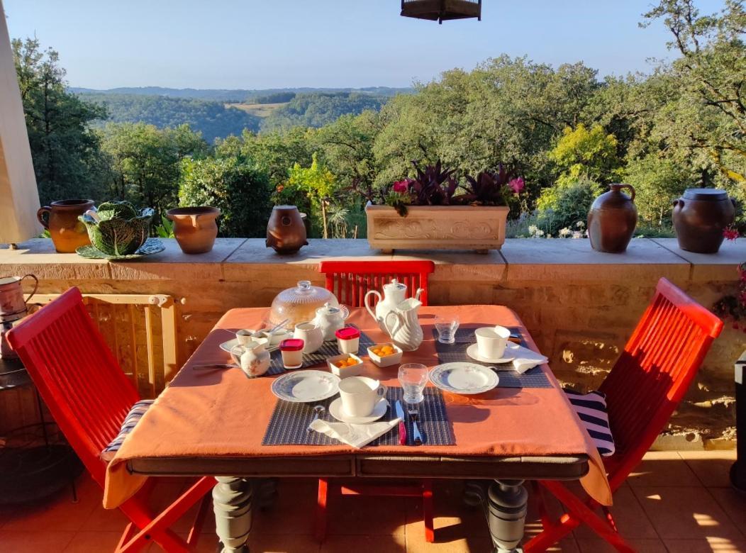 Le Colombie Gouleme Bed & Breakfast Concores ภายนอก รูปภาพ