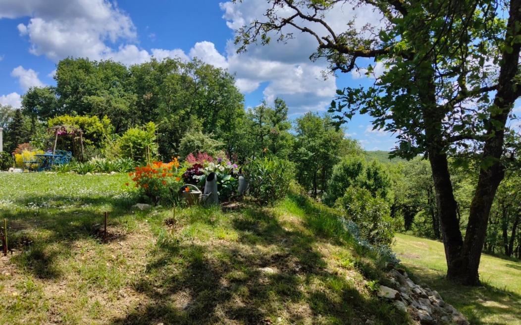 Le Colombie Gouleme Bed & Breakfast Concores ภายนอก รูปภาพ