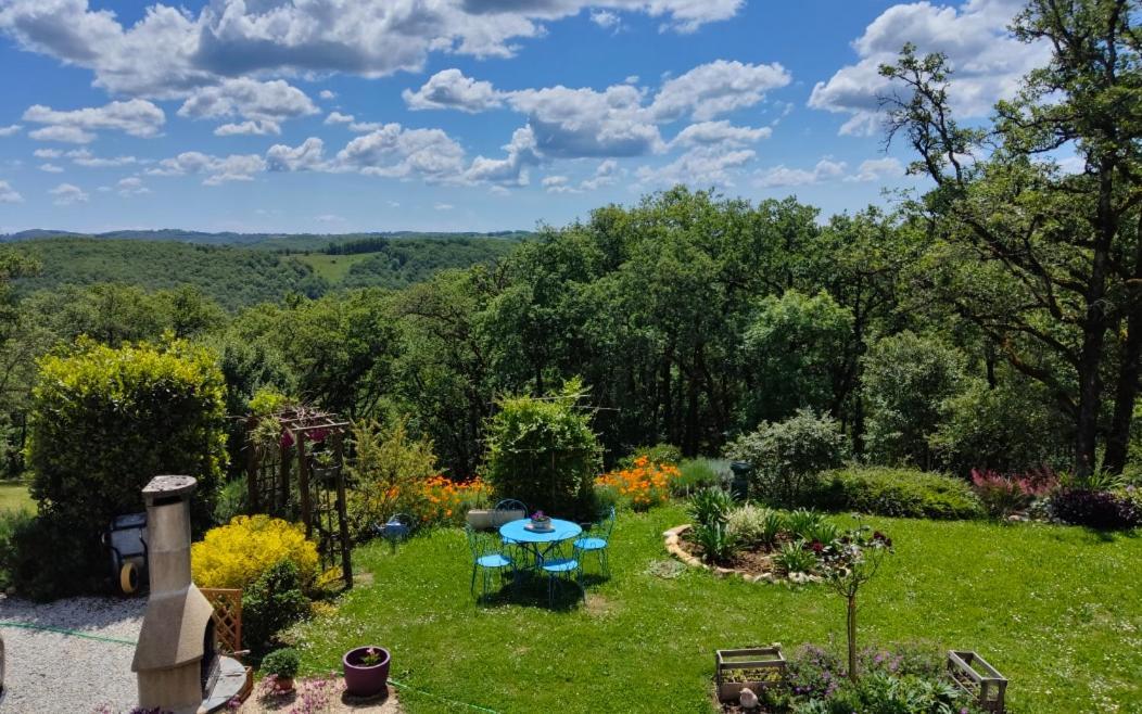 Le Colombie Gouleme Bed & Breakfast Concores ภายนอก รูปภาพ